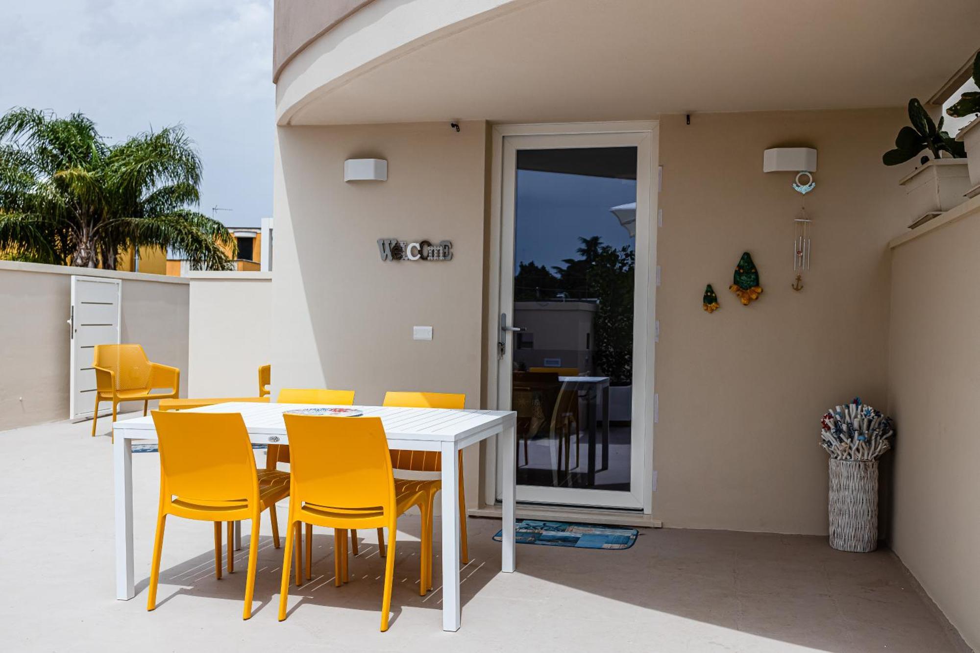 La Collina Di Montegrappa: Villa Suites with Private and Shared Pools Tuglie Exterior photo